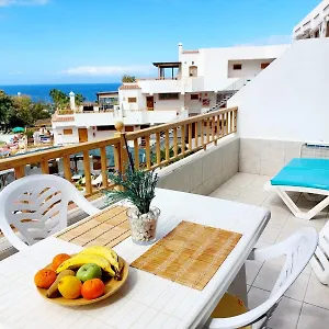 https://beautiful-and-cosy-apartment-in-playa-de-lasamericas.in-canary-islands.com